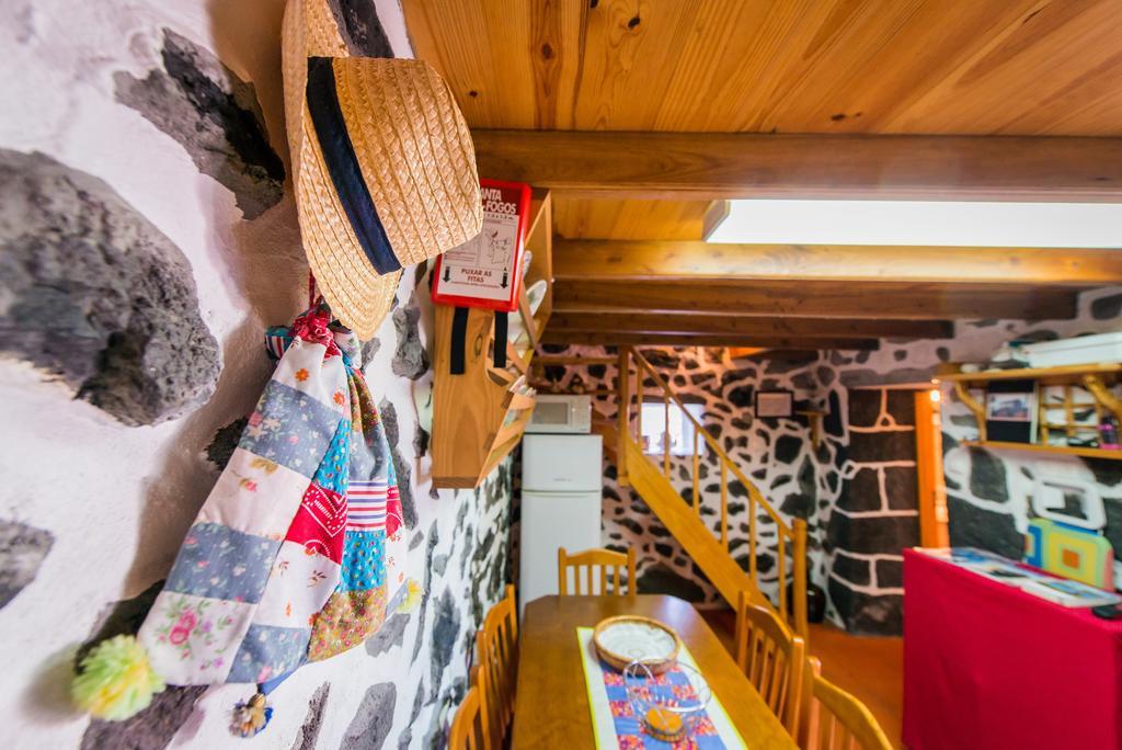 Adega Velha Villa Calheta de Nesquim Luaran gambar
