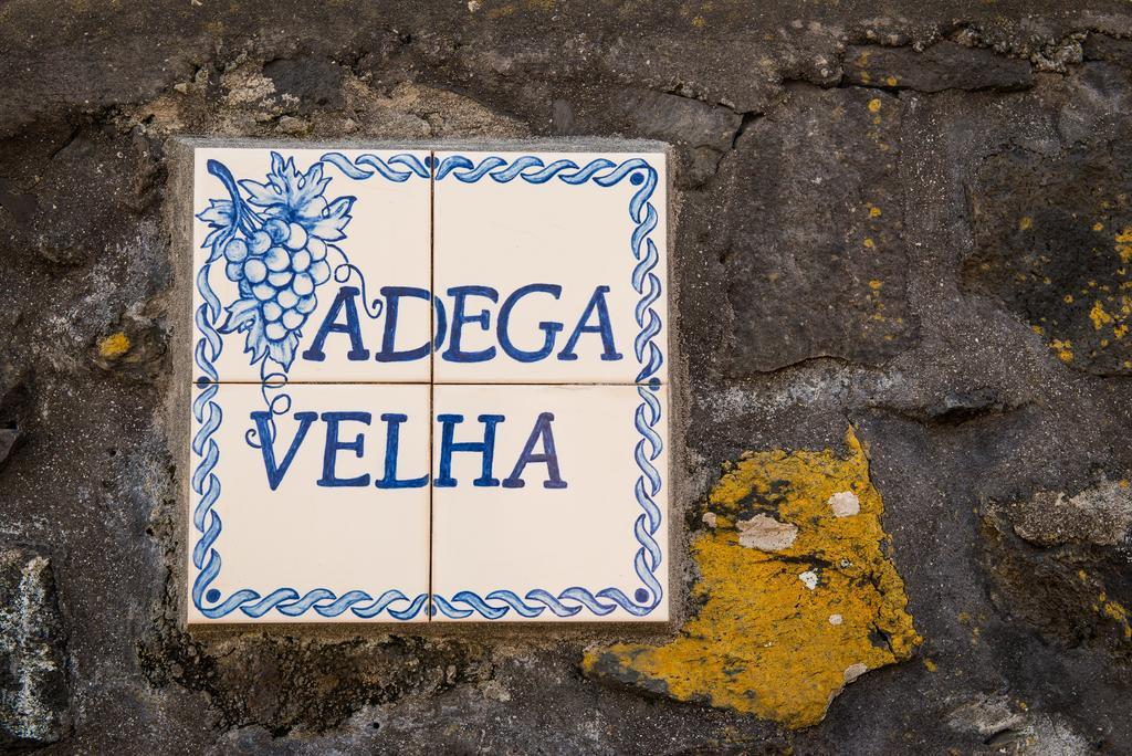 Adega Velha Villa Calheta de Nesquim Luaran gambar